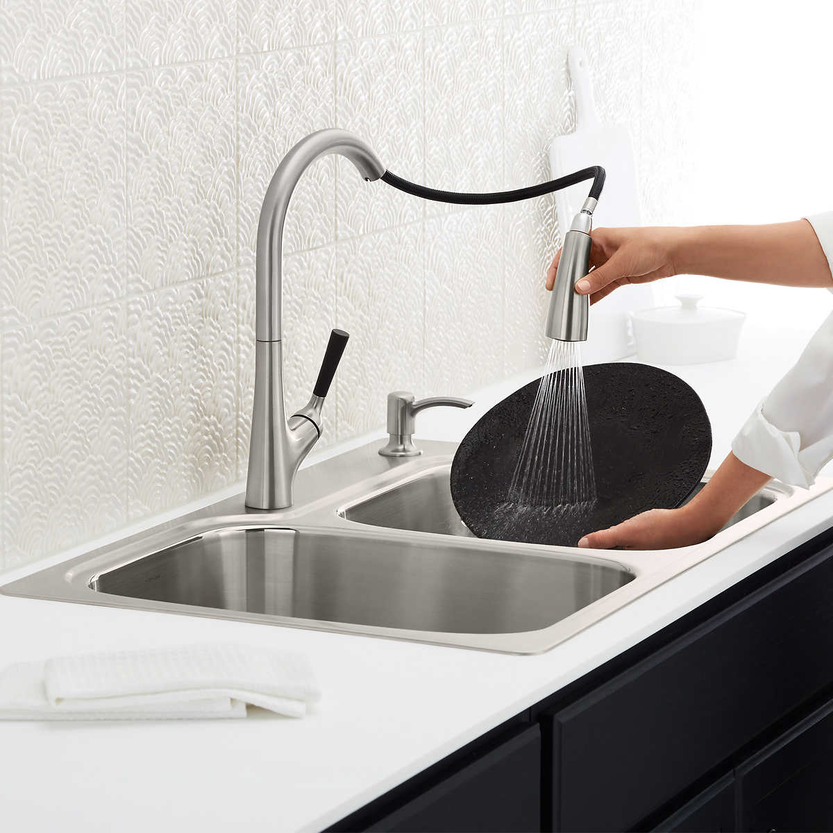Kohler Stainless Steel Sink And Malleco Pull Down Kitchen Faucet